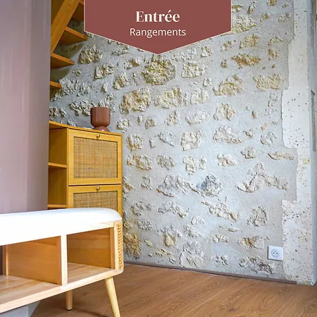 Idéal Pour Couple, Famille&pros - Jusqu'à 6 Pers - Classé 2 étoiles - Baignoire Balnéo - Espace De Travail Dédié - A 10min De La Gare Sncf, Du Centre D'angoulême, Et Du Musée De La Bd - Parking Privé Et Gratuit - Wifi Gratuit Casa vacanze