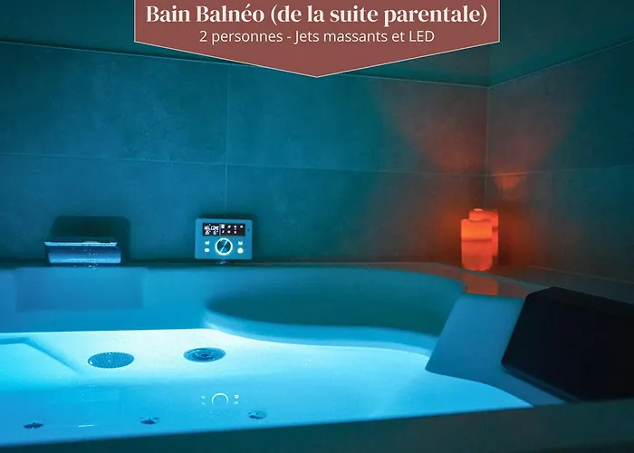 Idéal Pour Couple, Famille&pros - Jusqu'à 6 Pers - Classé 2 étoiles - Baignoire Balnéo - Espace De Travail Dédié - A 10min De La Gare Sncf, Du Centre D'angoulême, Et Du Musée De La Bd - Parking Privé Et Gratuit - Wifi Gratuit Сasa de vacaciones