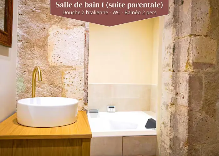 Idéal Pour Couple, Famille&pros - Jusqu'à 6 Pers - Classé 2 étoiles - Baignoire Balnéo - Espace De Travail Dédié - A 10min De La Gare Sncf, Du Centre D'angoulême, Et Du Musée De La Bd - Parking Privé Et Gratuit - Wifi Gratuit